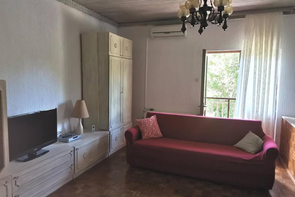 Apartment Sanja Near The Sea, Spacious And Green :) Pola Esterno foto
