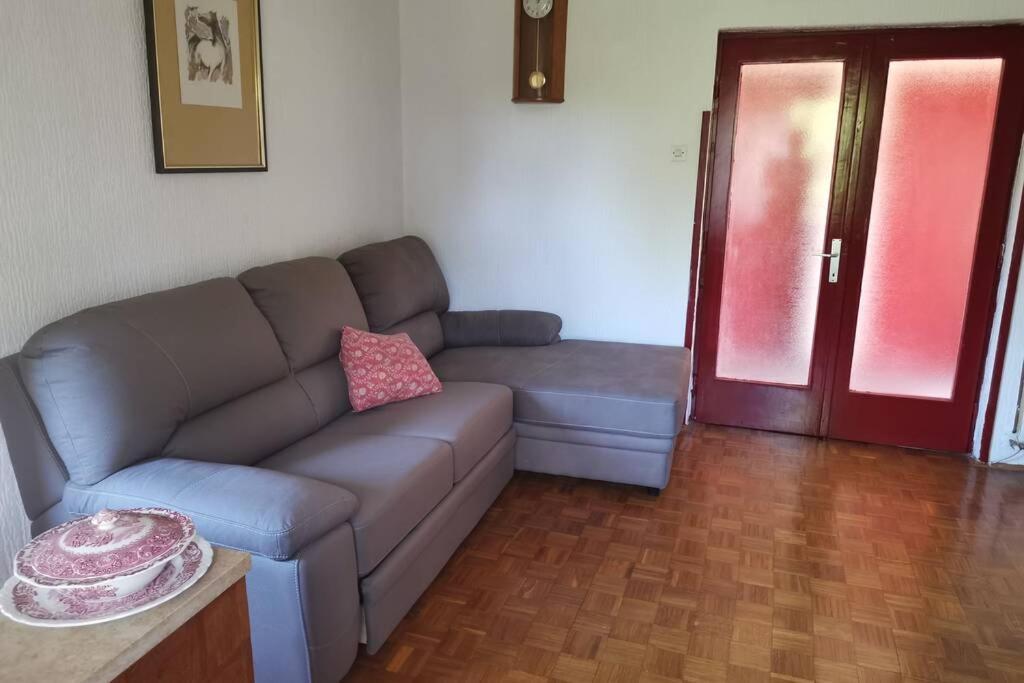 Apartment Sanja Near The Sea, Spacious And Green :) Pola Esterno foto